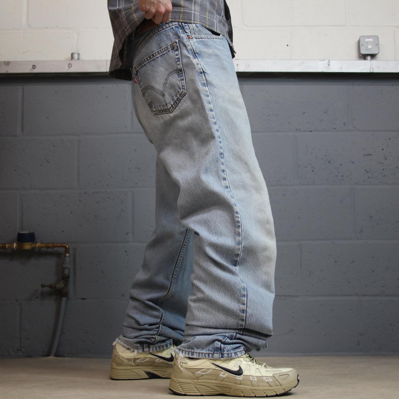 Levi’s 550 baggy jeans y2k W36L36 blue relaxed fit surf style pants red tab logo