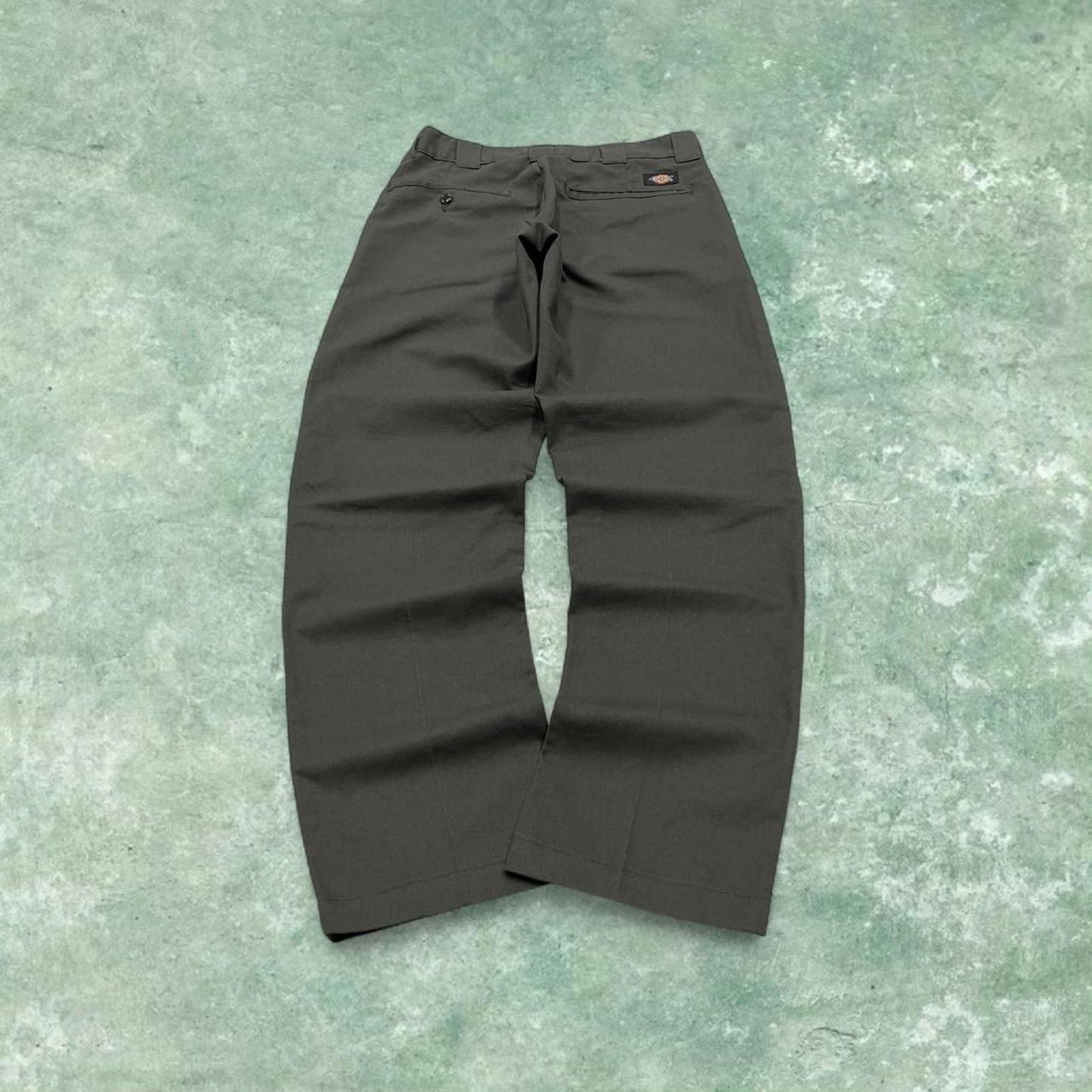 Y2k skater style Dickies work pants green Chino workwear trousers straight leg