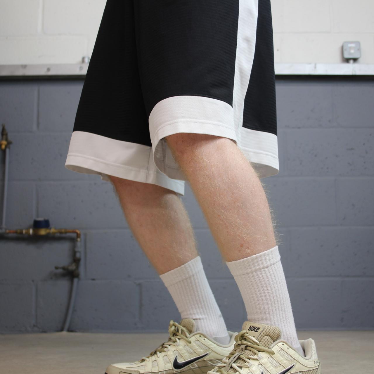 Nike baggy sports shorts y2k black Loose basketball style comfy floaty summer gym shorts