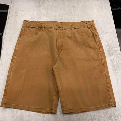 Tan Dickies carpenter shorts W38