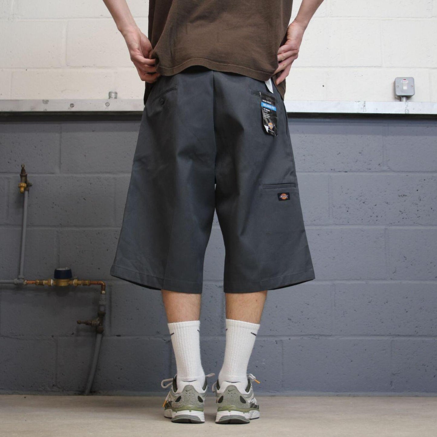 Y2K Dickies baggy cargo shorts skater style grey W40 Loose chino style shorts