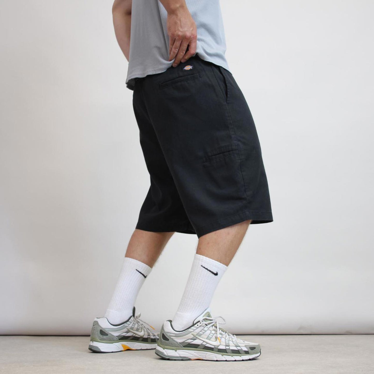 Black baggy Dickies carpenter shorts W42
