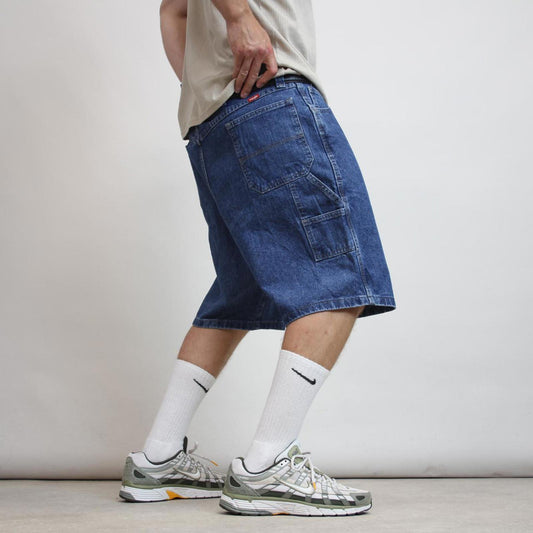 Mens baggy Wrangler carpenter jorts W42
