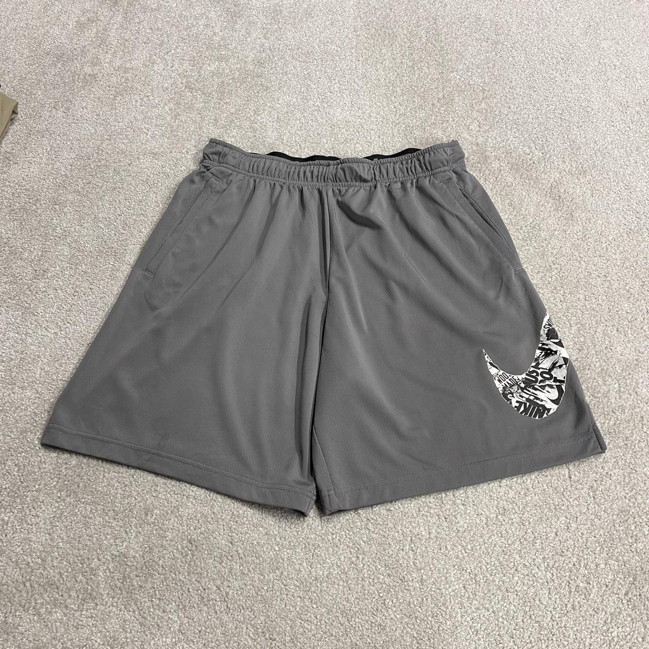Nike sports shorts y2k loose grey Loose comfy floaty summer gym shorts