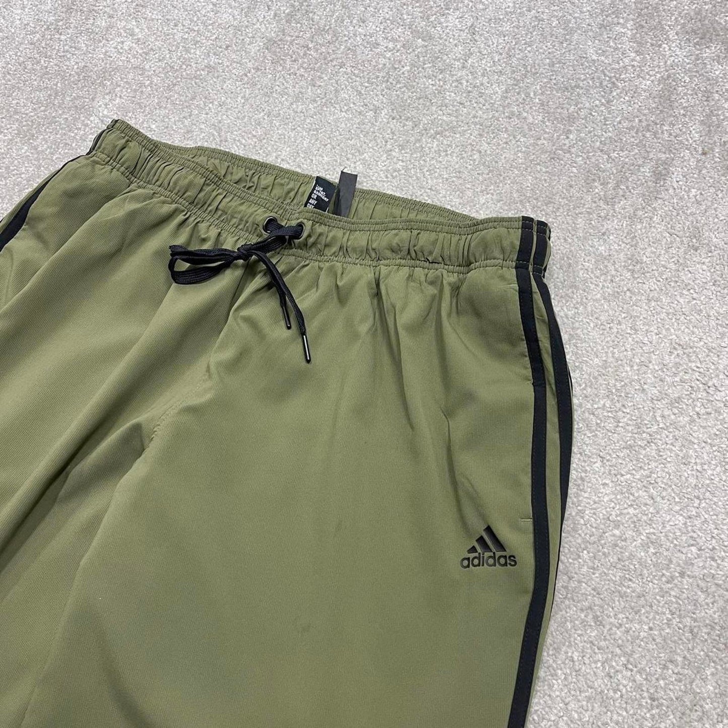 00s Adidas tracksuit bottoms khaki 2XL loose y2k style joggers track pants trackies