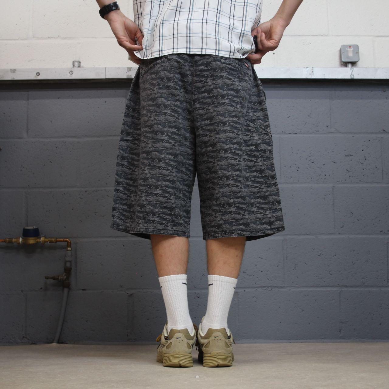Dickies digital camo shorts carpenter grey Chino style skater shorts loose leg festival
