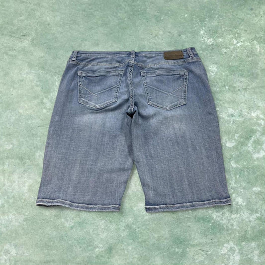 Y2k embroidered denim shorts blue W38 BKE summer festival jorts stitch detail