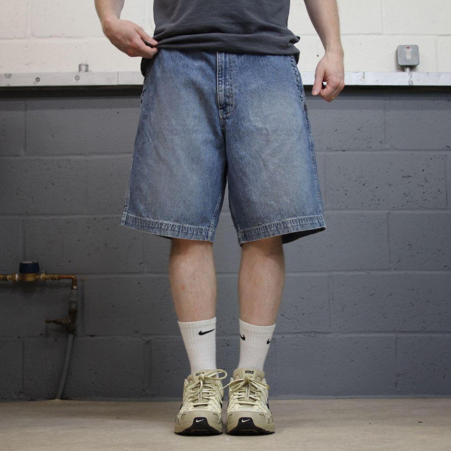 Denim carpenter shorts Y2K cargo blue Loose leg skater style surf jorts