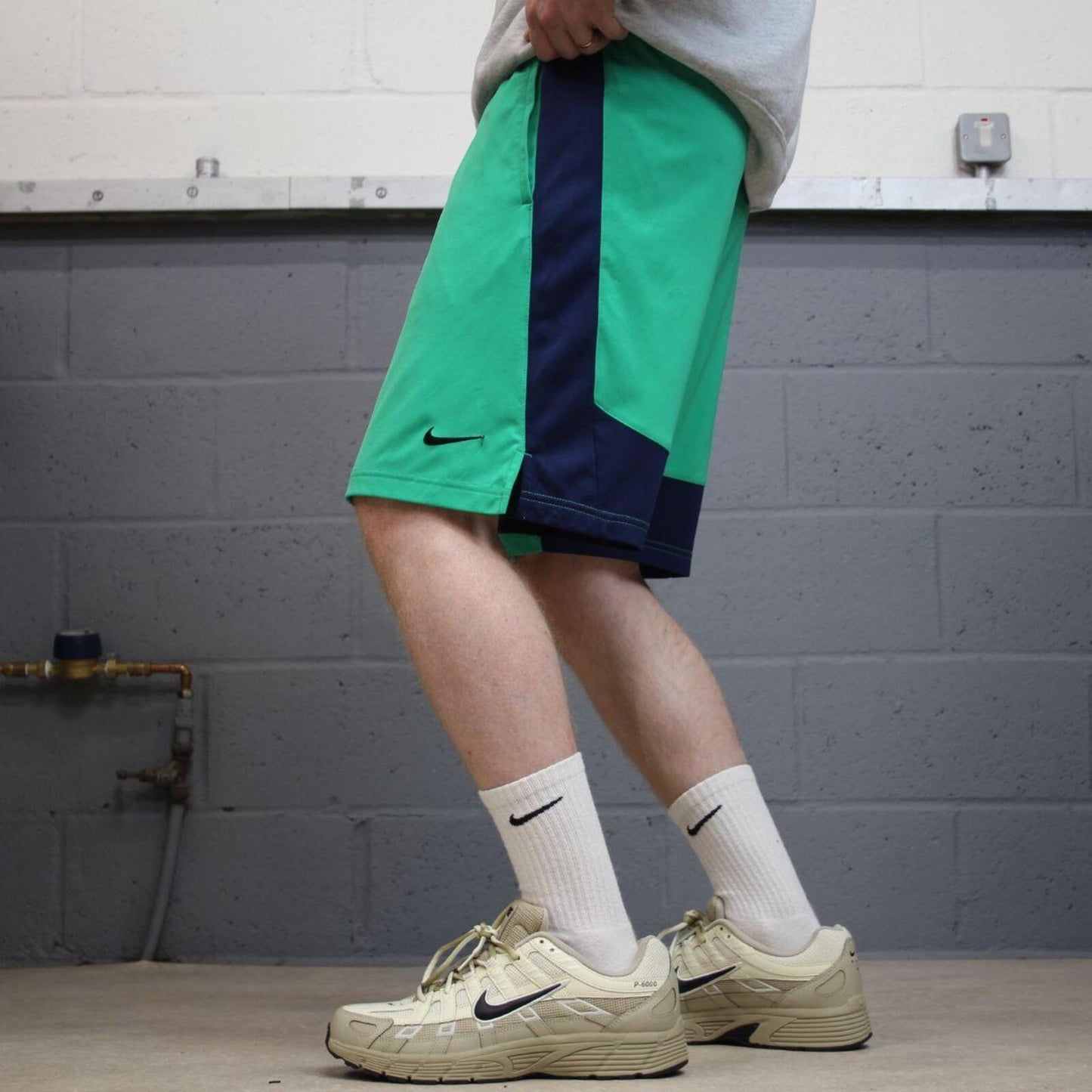 Loose Nike sports shorts y2k green Casual style comfy loose floaty summer gym shorts
