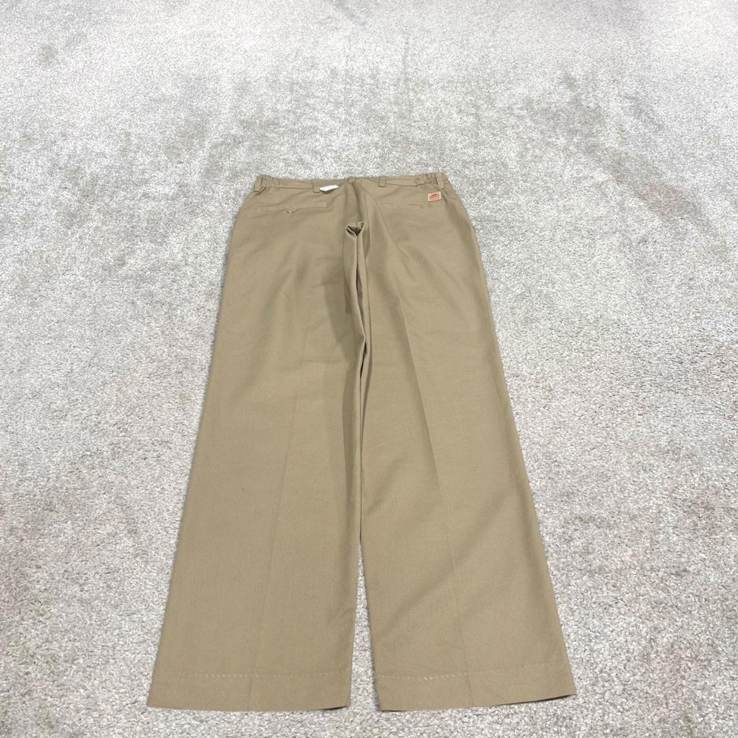 Vintage y2k baggy work pants beige Loose chino style skate trousers Red Kap workwear patch logo