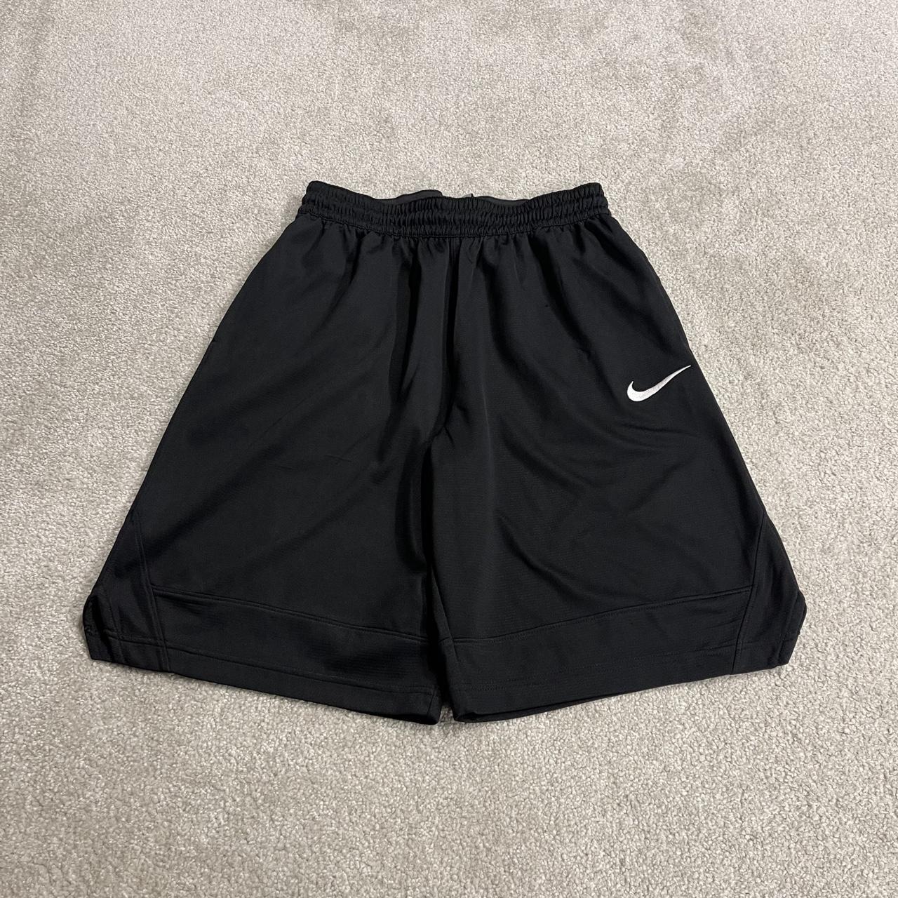 Nike sports shorts y2k loose black Dri-Fit comfy floaty summer gym shorts
