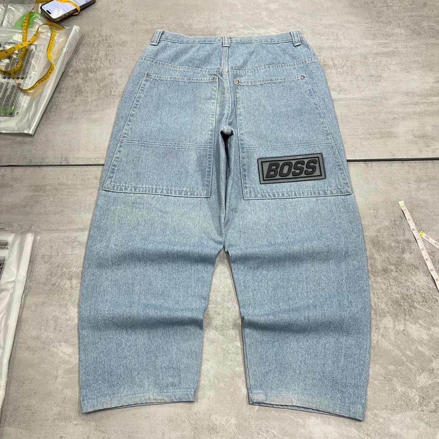 Vintage baggy BOSS jeans W33 L28