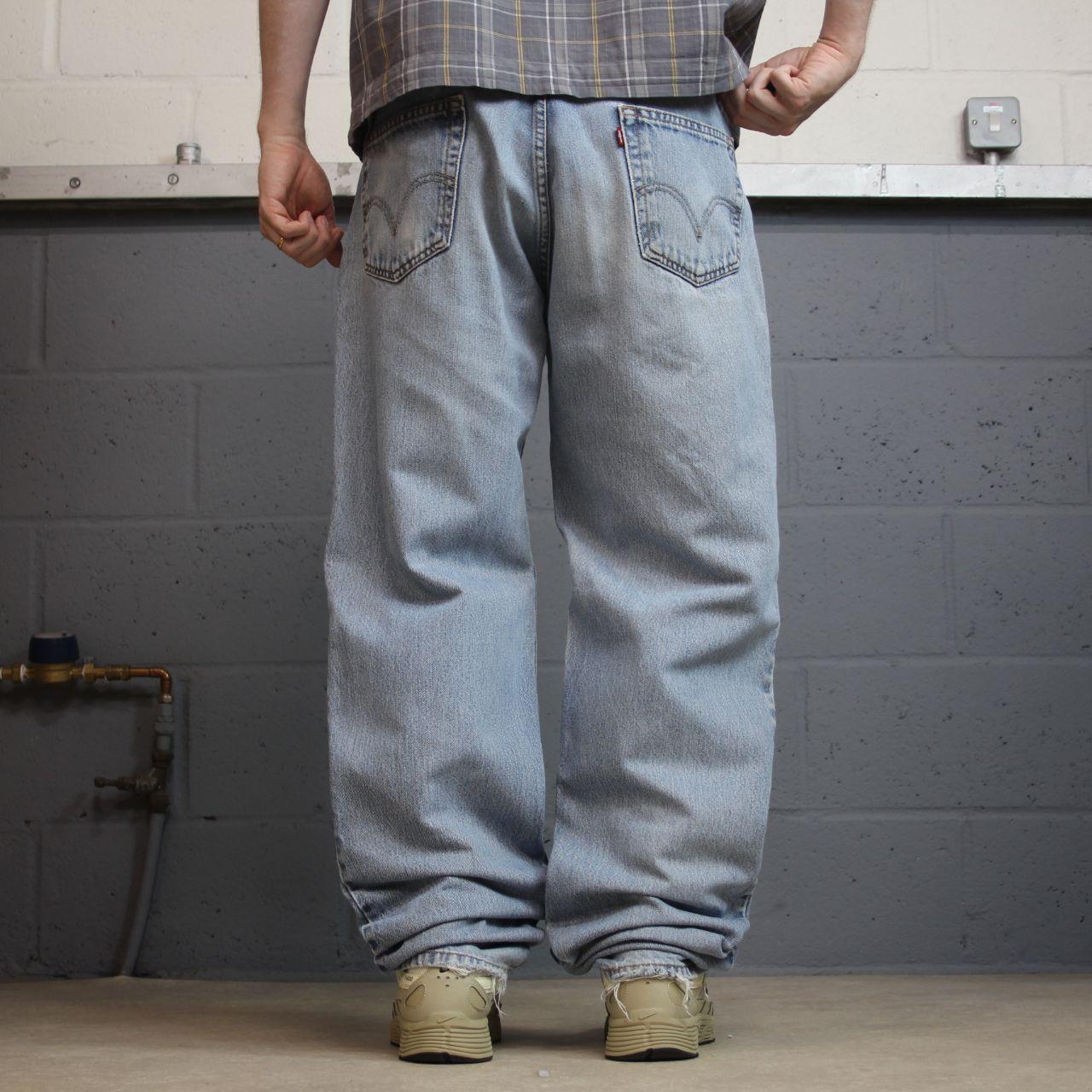 Levi’s 550 baggy jeans y2k W36L36 blue relaxed fit surf style pants red tab logo