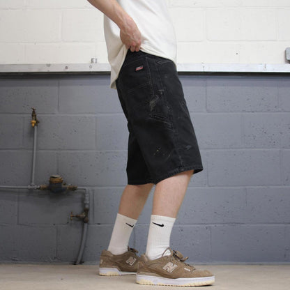 Mens black Dickies carpenter jorts W32
