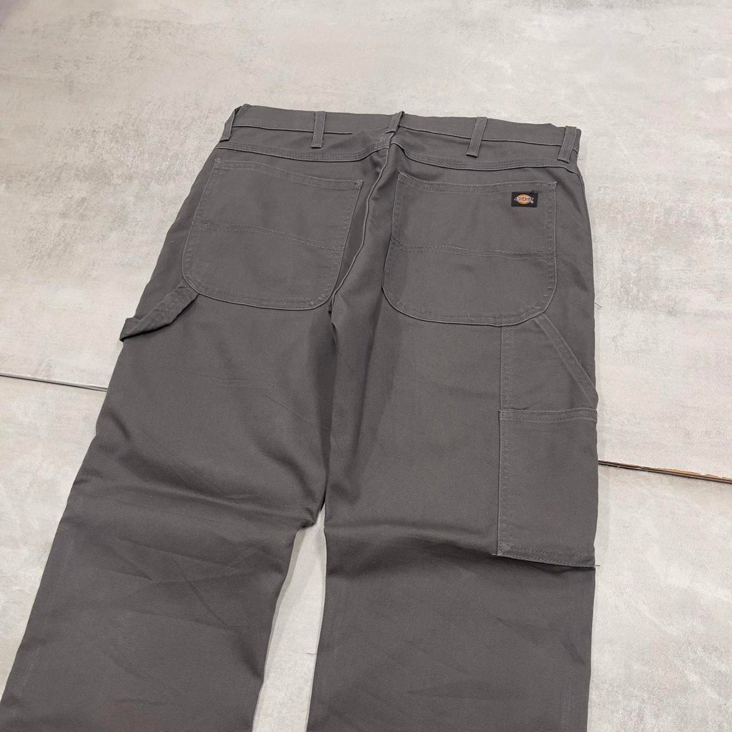Loose Dickies carpenter jeans W34L31 90s skate style grey canvasy cargos