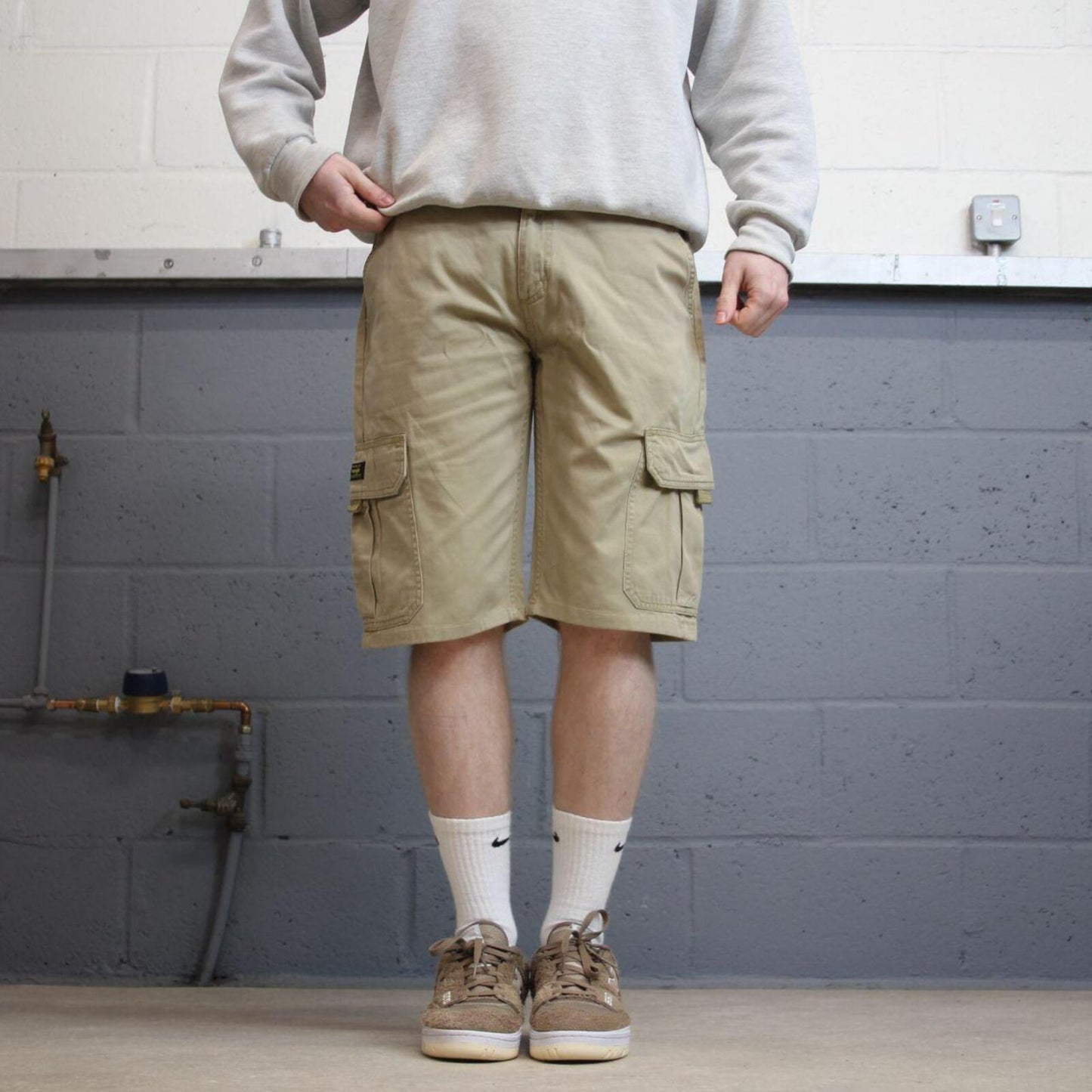 Y2k Wrangler cargo shorts utility khaki Loose summer festival outfit