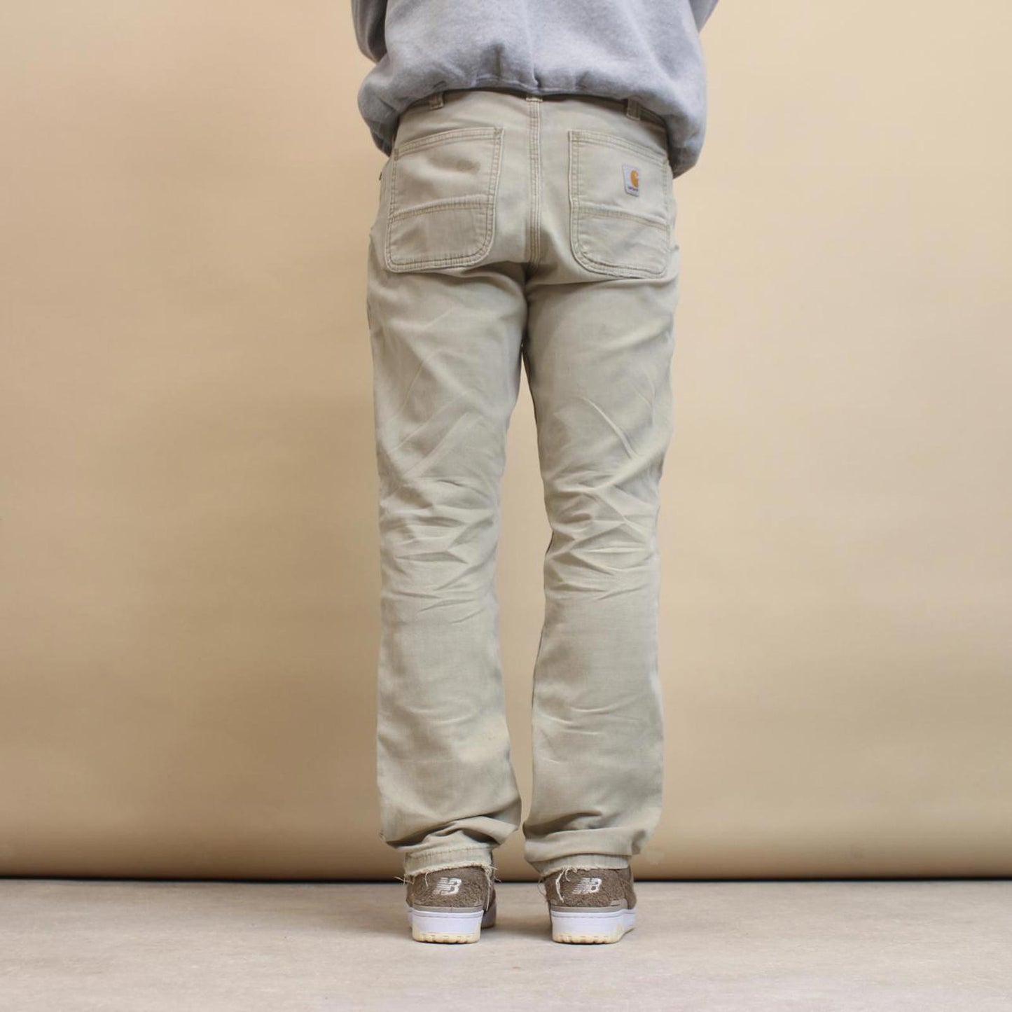 Tan Carhartt trousers W32L32 slim cargo pants patch logo