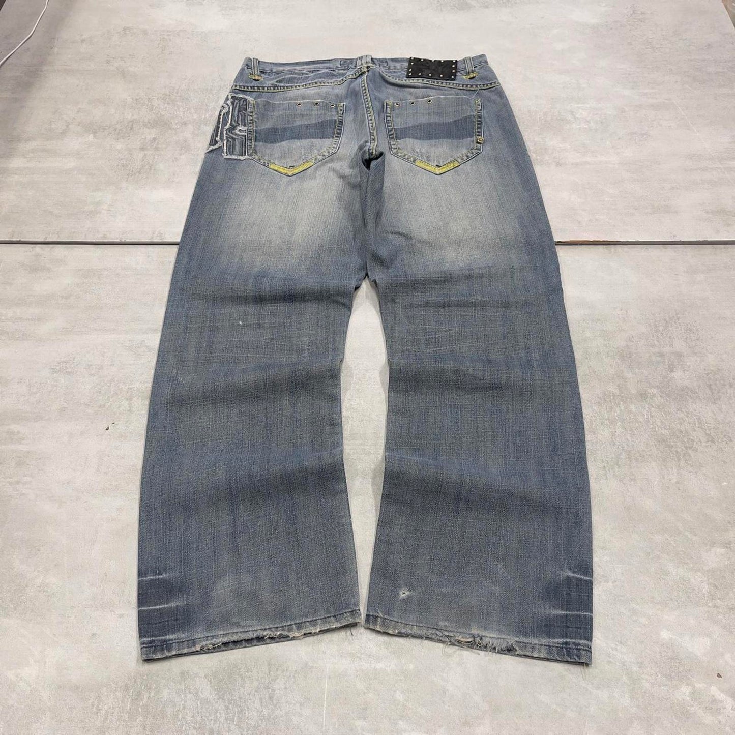 Baggy Akademiks jeans W36L33 blue wide leg denim 90s y2k style embroidered skater jeans loose