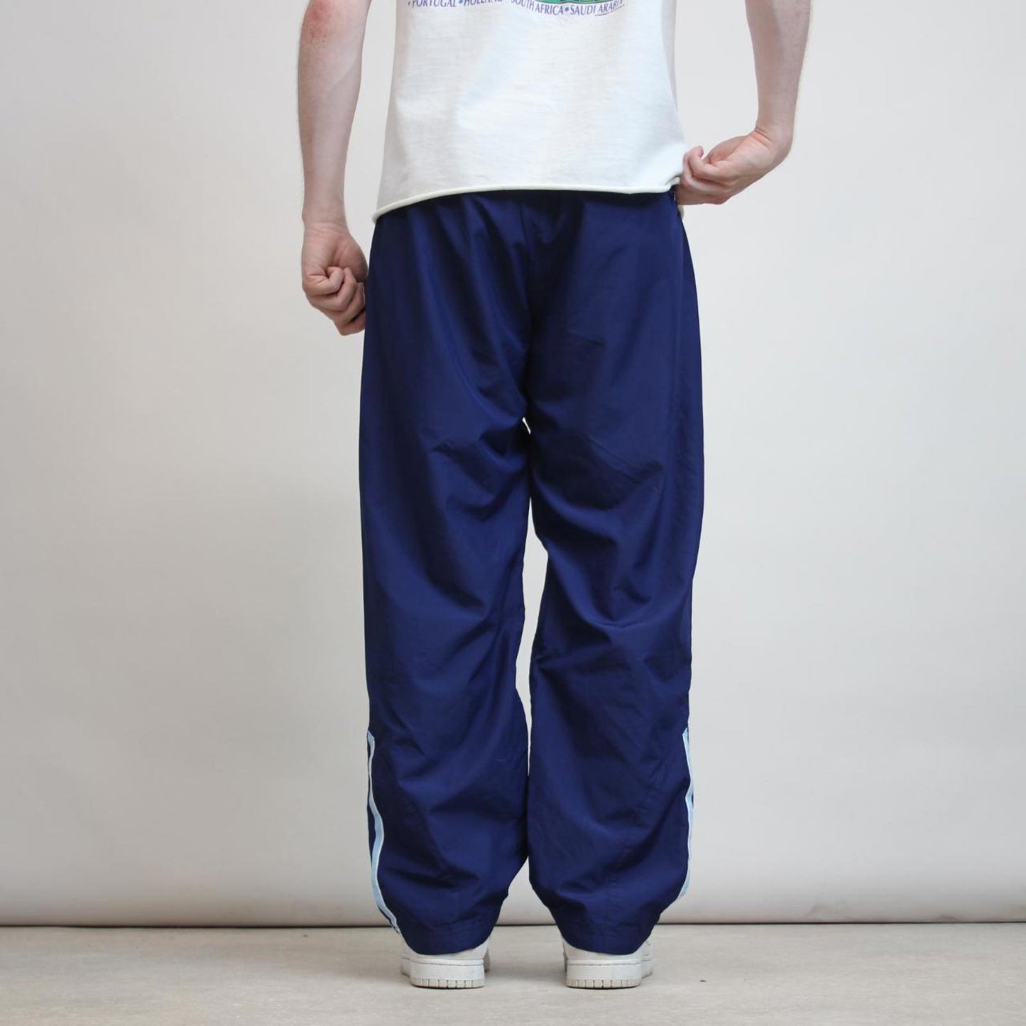 Baggy Adidas trackies L