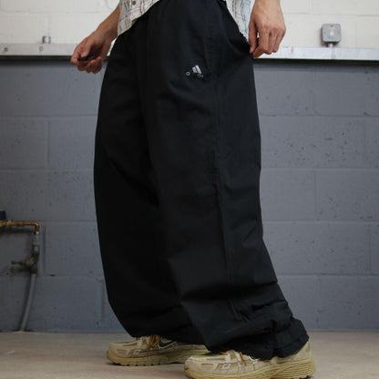 Y2K Adidas baggy waterproof tracksuit bottoms black wide leg Loose unlined rain trousers