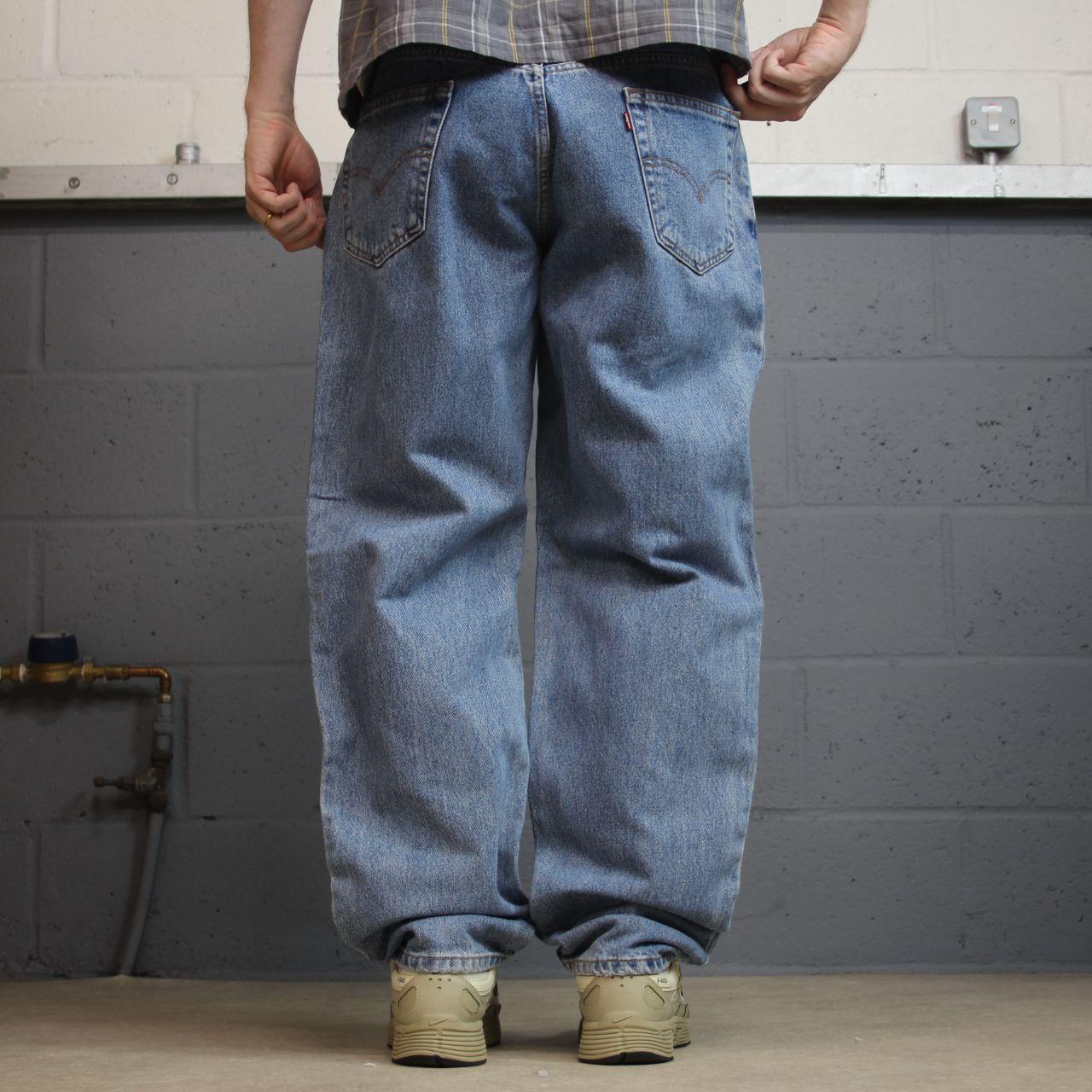 Levi’s 550 relaxed jeans y2k W34L32 blue straight leg denim red tab logo pants