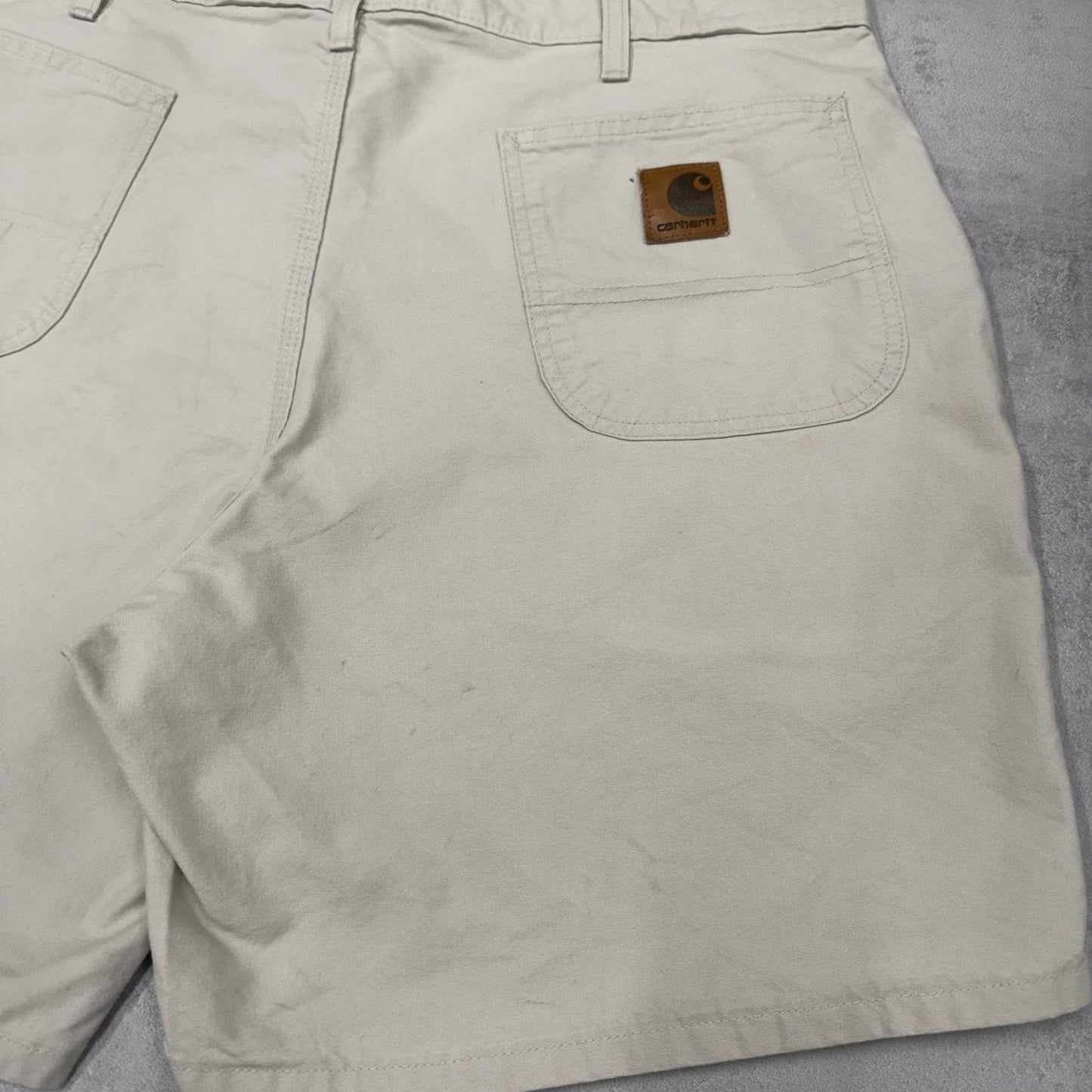 Mens Baggy Carhartt shorts W40