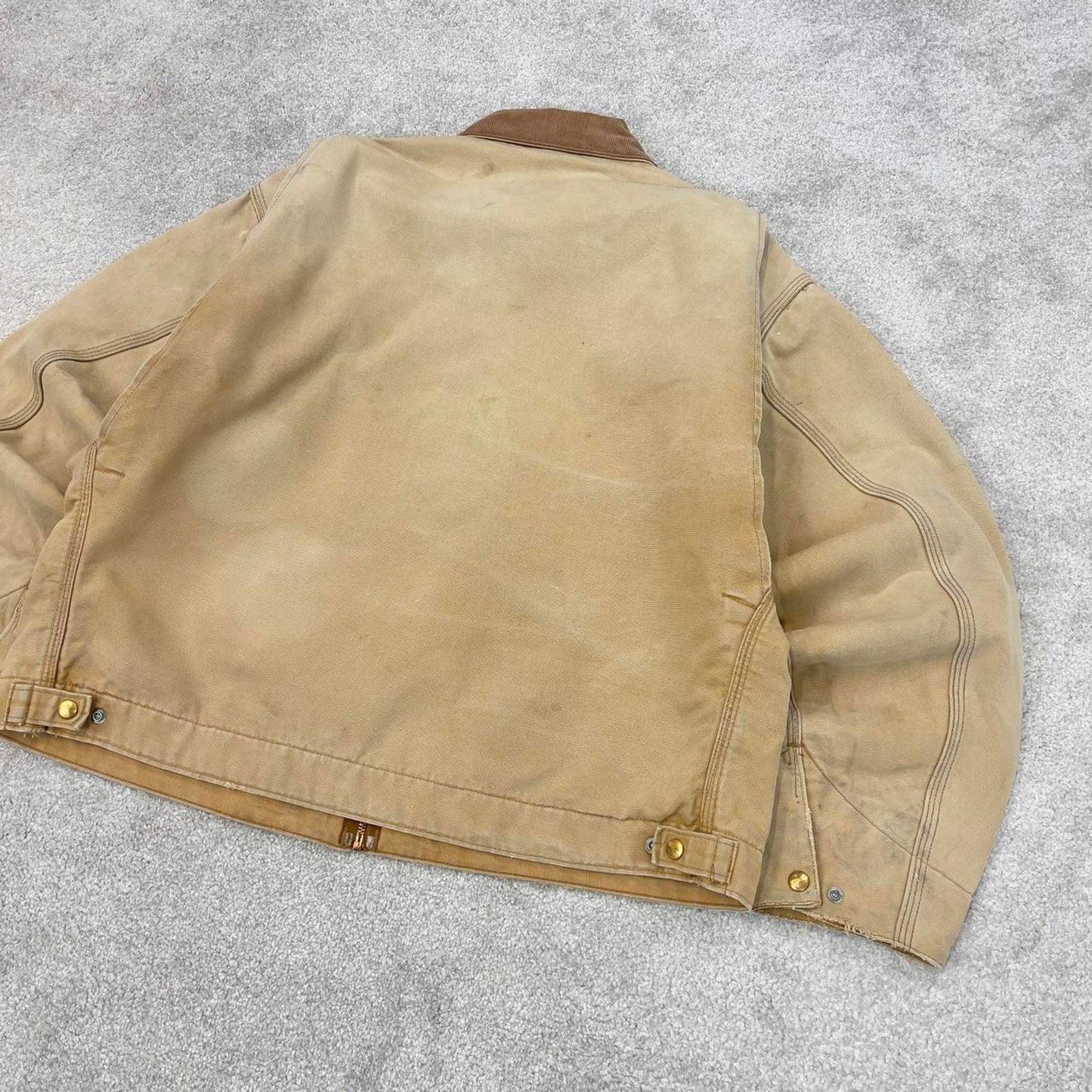 Vintage tan Carhartt Detroit jacket XL blanket lined boxy cropped fit