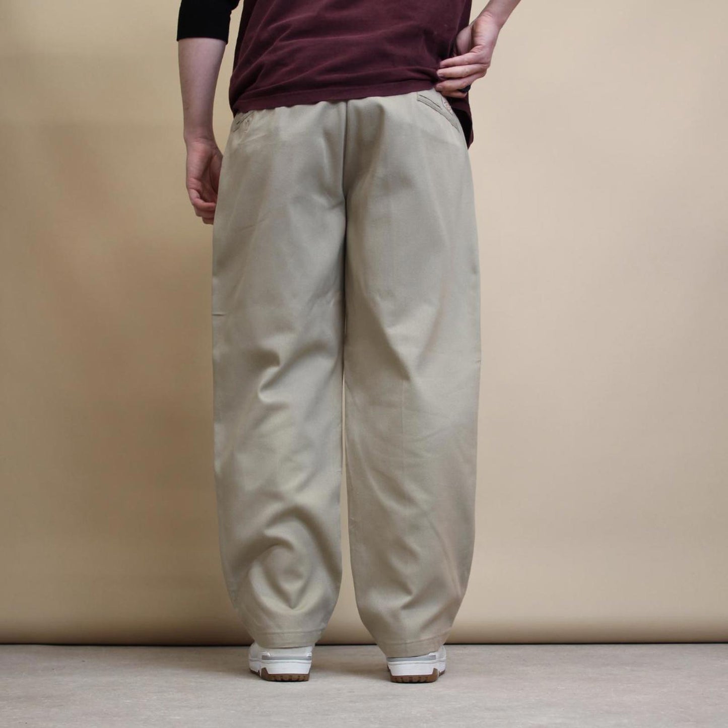 Beige Dickies 874 pants W42L29 loose twill chino style skater pants