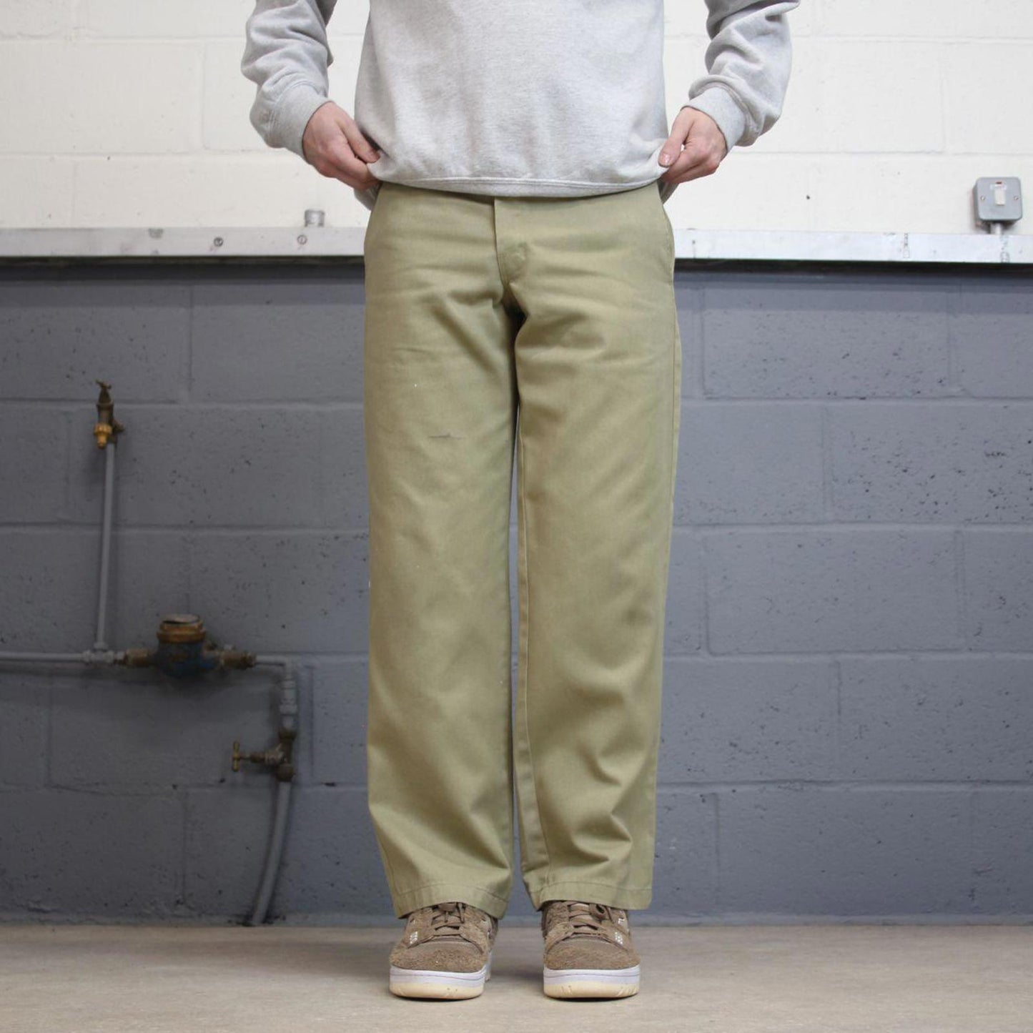 Dickies 874 Pants W32L30 khaki twill chino 90s style skater pants