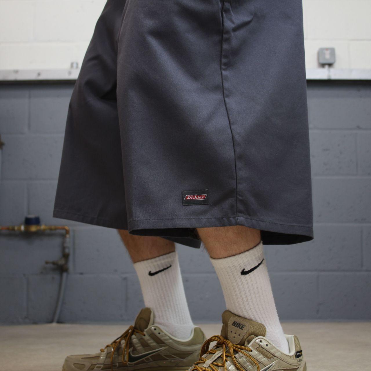 Dickies baggy chino shorts carpenter grey Chino style skater shorts long wide leg festival