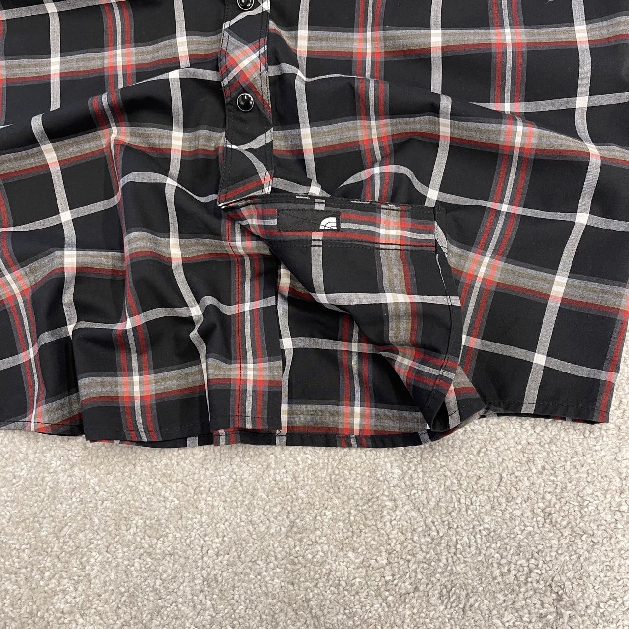 North Face checkered short sleeve shirt black TNF festival surf style check shirt button down summer