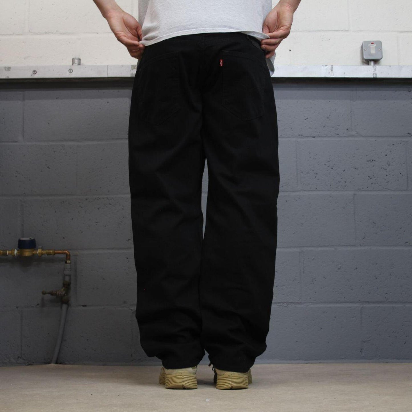 Levi’s 505 y2k straight jeans black Straight leg pants red tab logo
