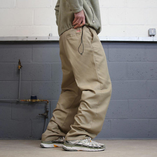Y2k baggy work pants loose beige Chino style skate trousers Red Kap workwear patch logo
