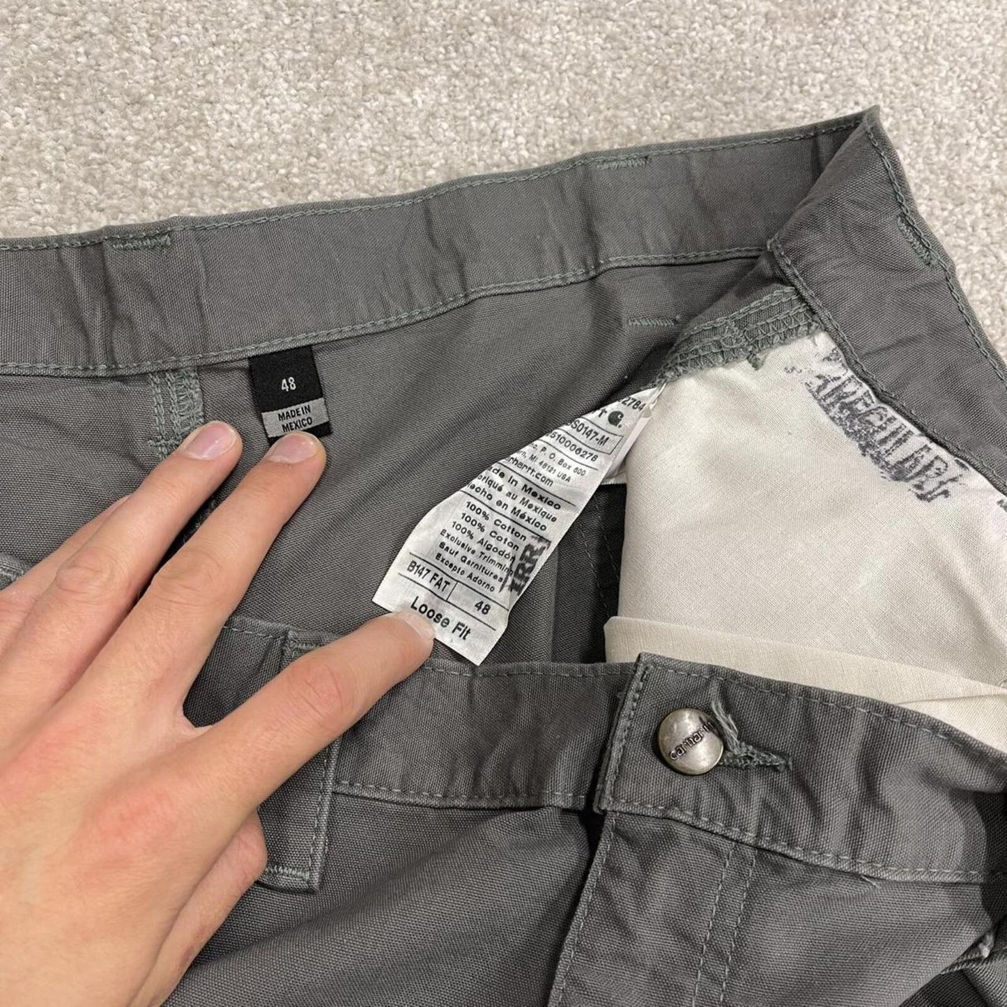 Carhartt baggy cargo shorts carpenter grey Floaty canvasy skater style work shorts