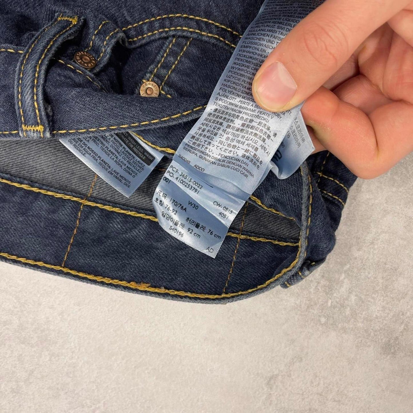 Levi's jean shorts W30
