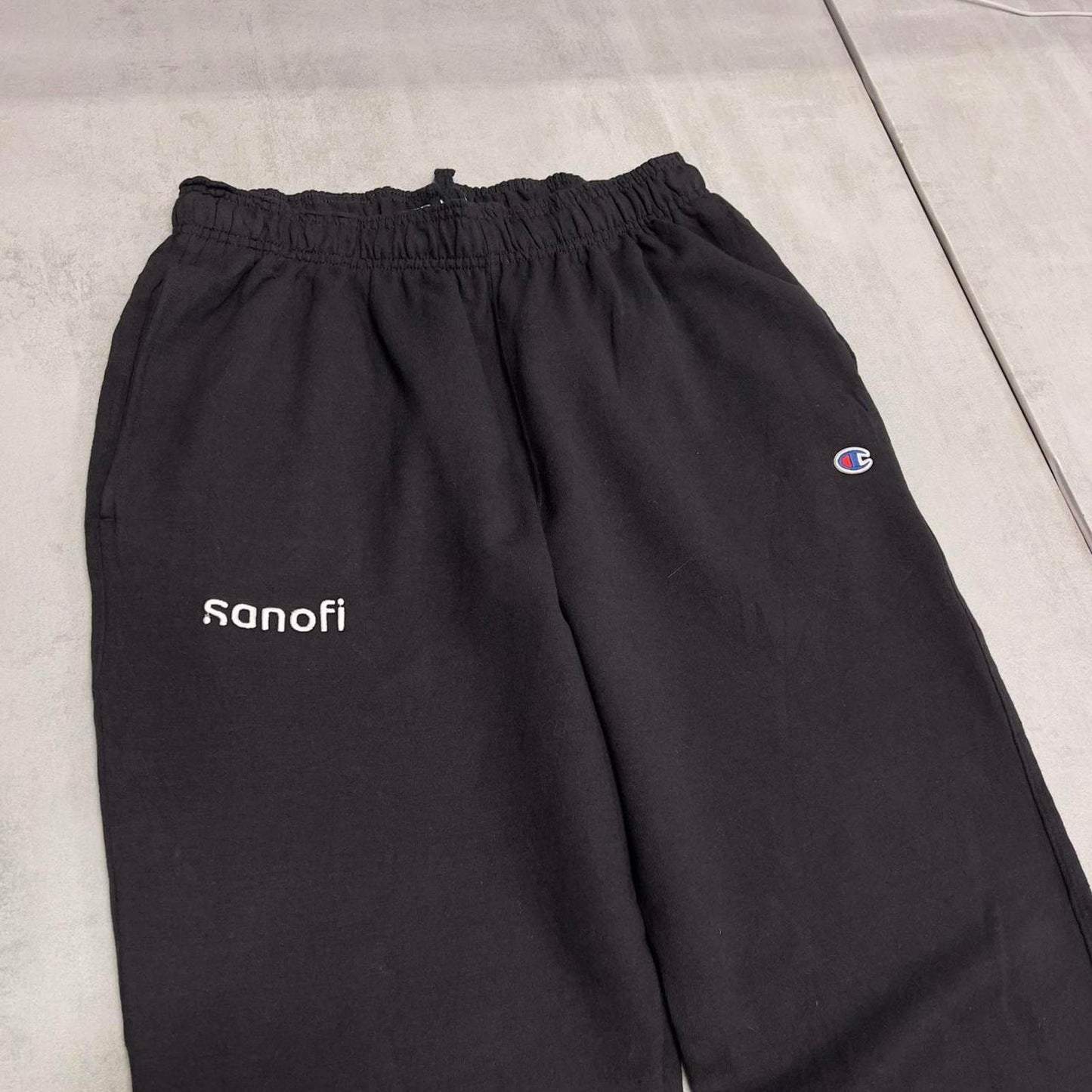 Vintage y2k black Champion joggers M loose jogger sweatpants embroidered logo