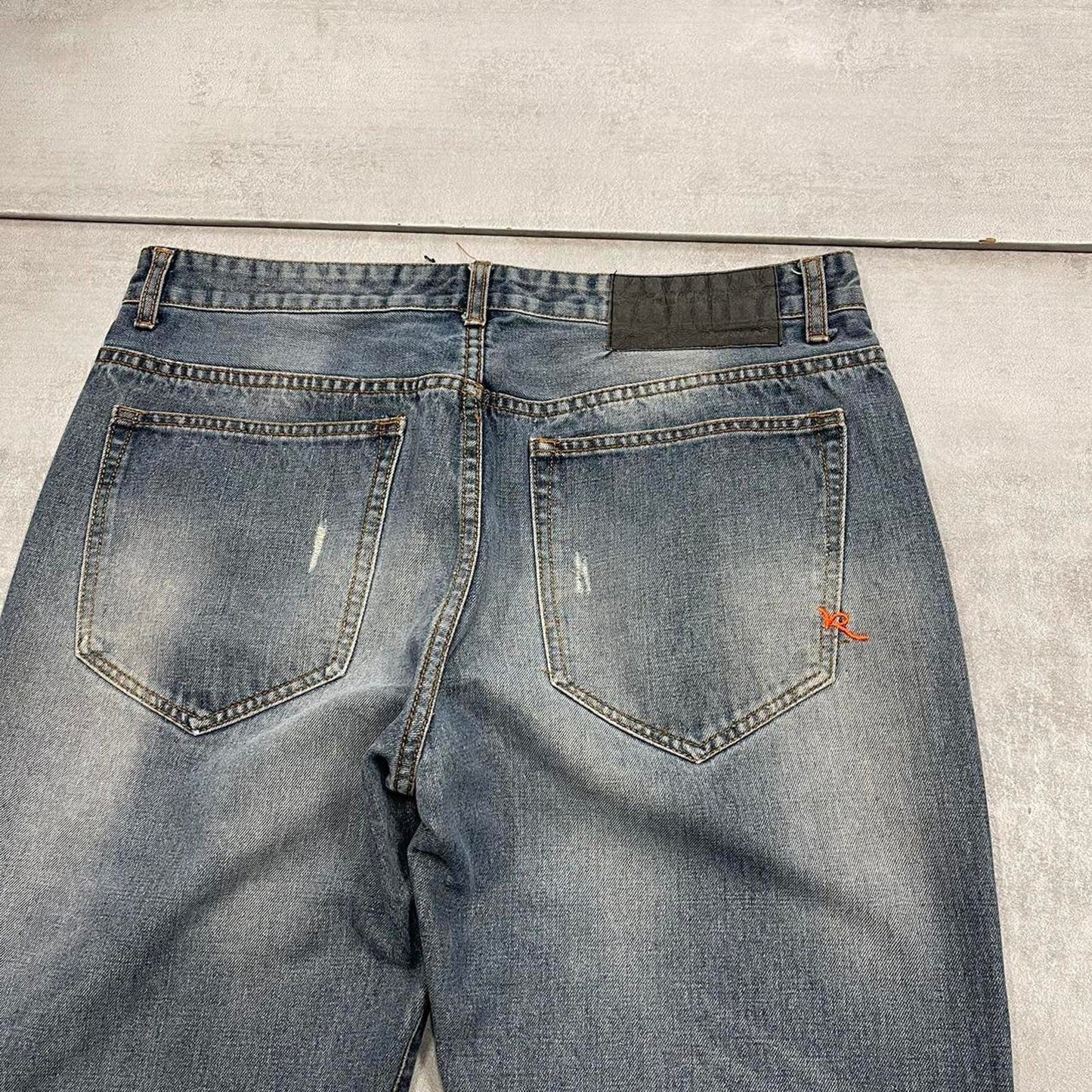 Blue Rocawear jeans W36L33