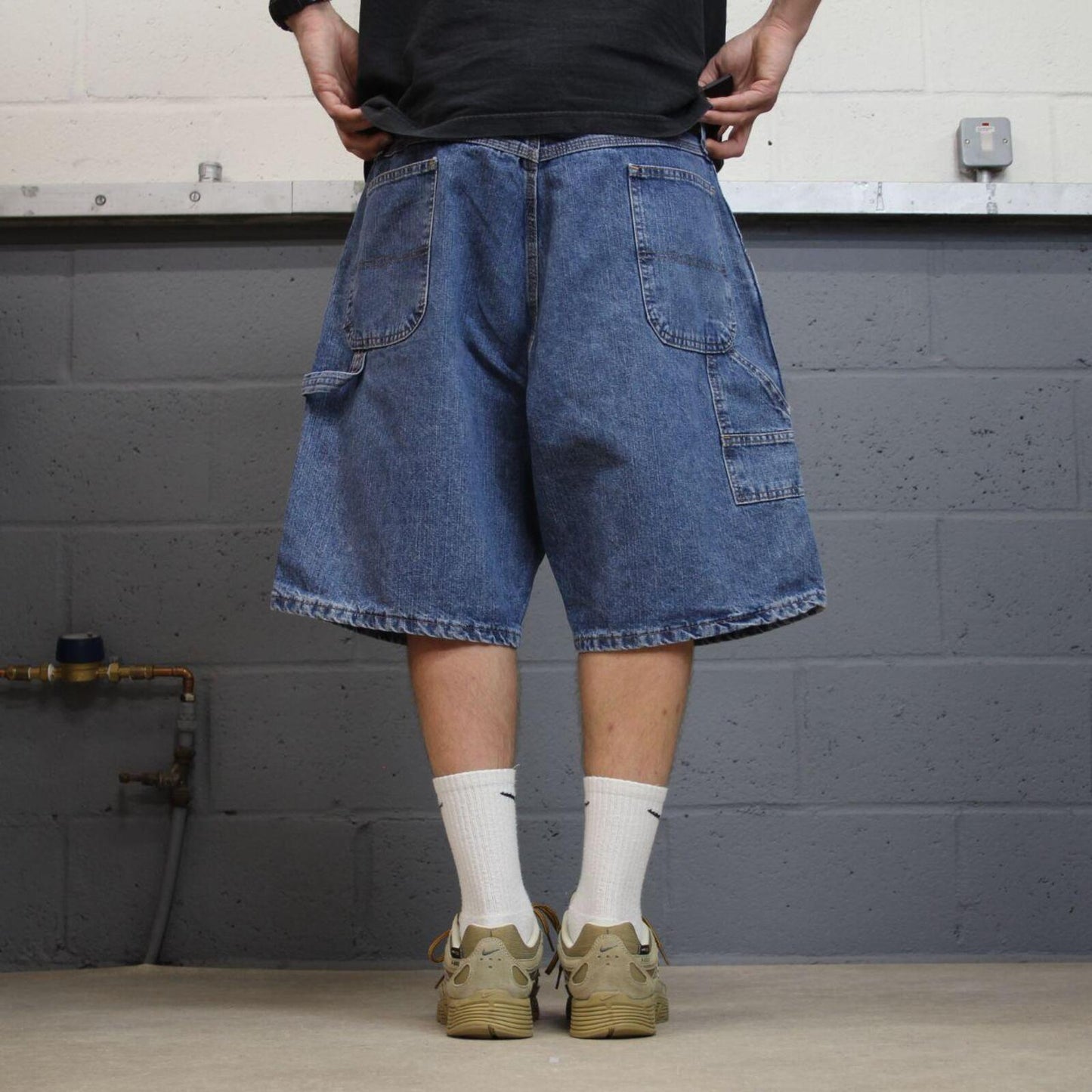 Baggy denim cargo shorts carpenter blue Rustler skater style summer festival jorts