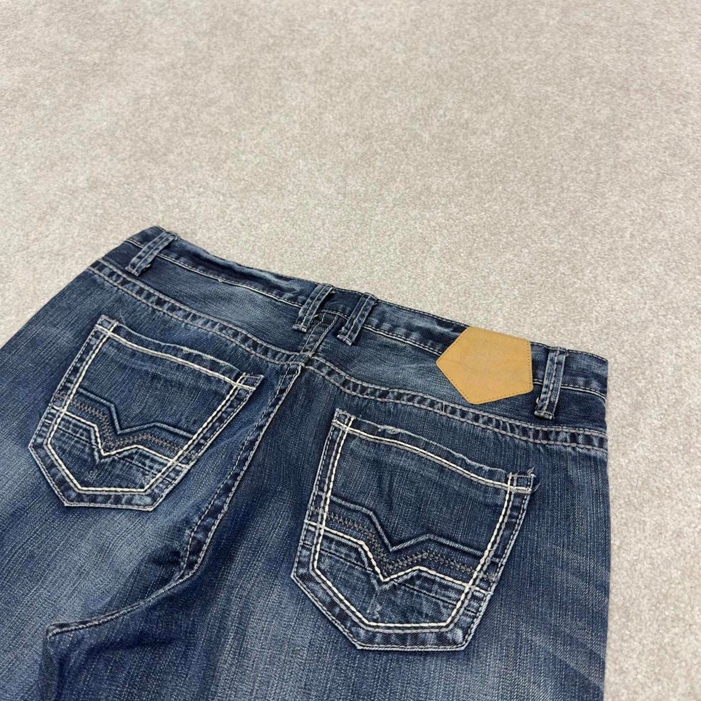 Y2K skate jeans straight leg leg blue Loose Tin Haul denim skater 00s style pants