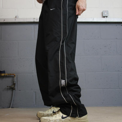Y2K Nike baggy tracksuit bottoms black L Loose track pants embroidered logos drawstring