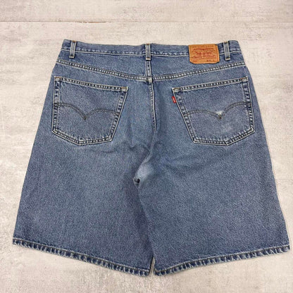 Baggy Levi's jorts W38