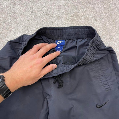 Dark Grey Nike trackies Medium y2k style joggers embroidered Swoosh logo track pants