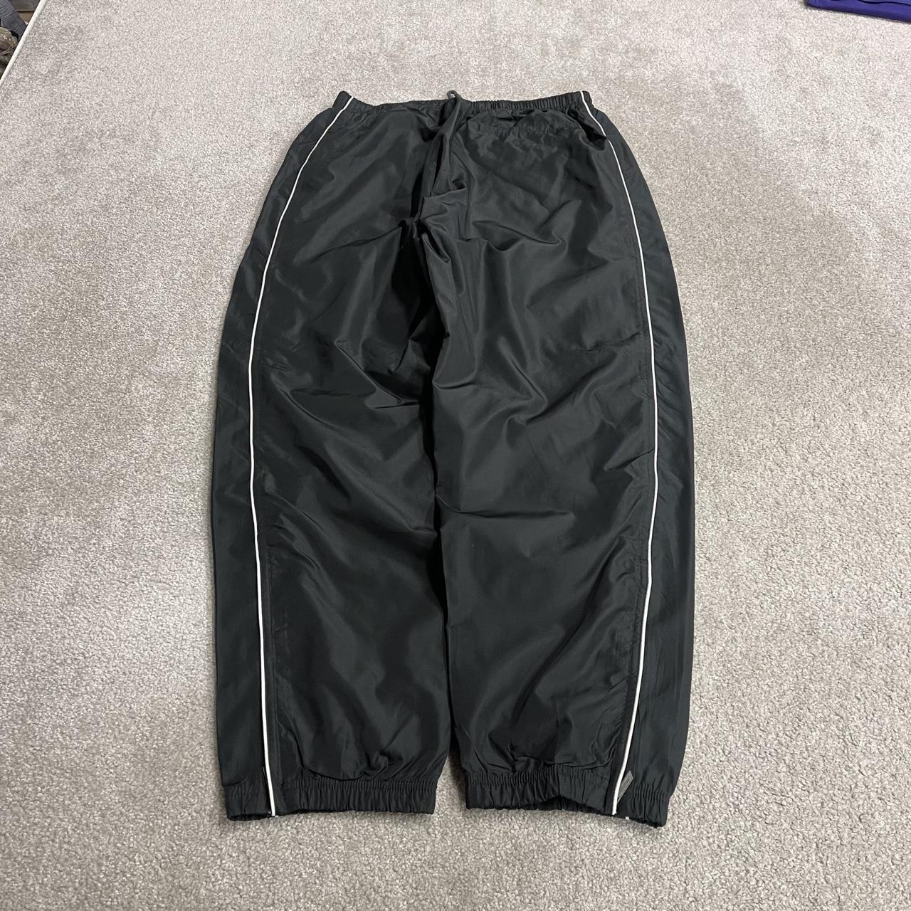 Y2K baggy Reebok tracksuit bottoms black L Wide leg lined casual embroidered side stripe track pants