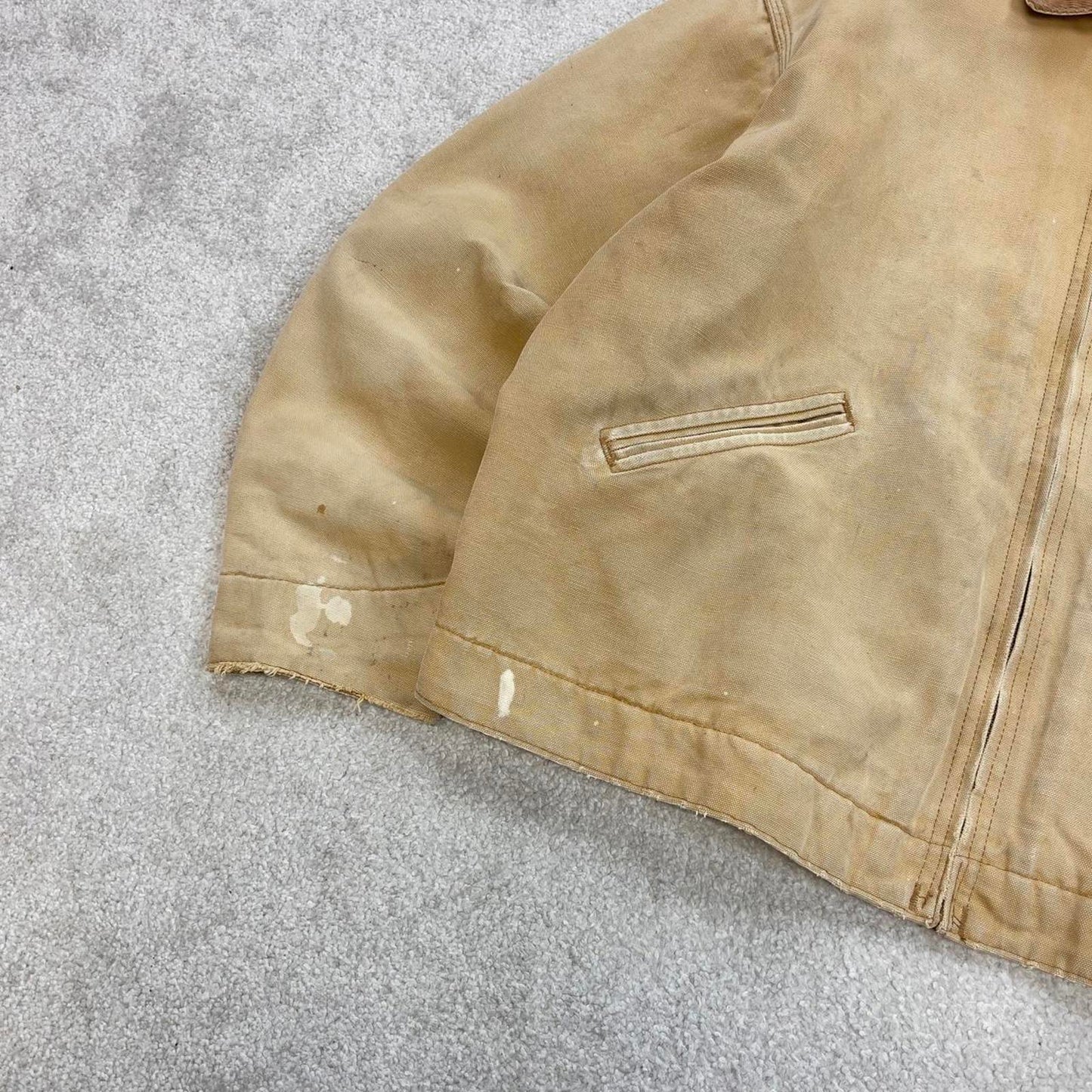 Vintage tan Carhartt Detroit jacket XL blanket lined boxy cropped fit