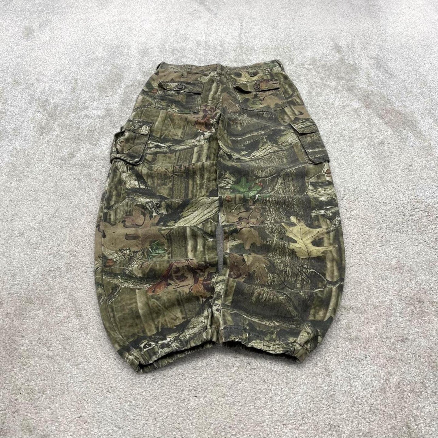 Y2k camo cargo pants loose leg green 18 XXL Loose Break-Up Mossy Oak camouflage pants