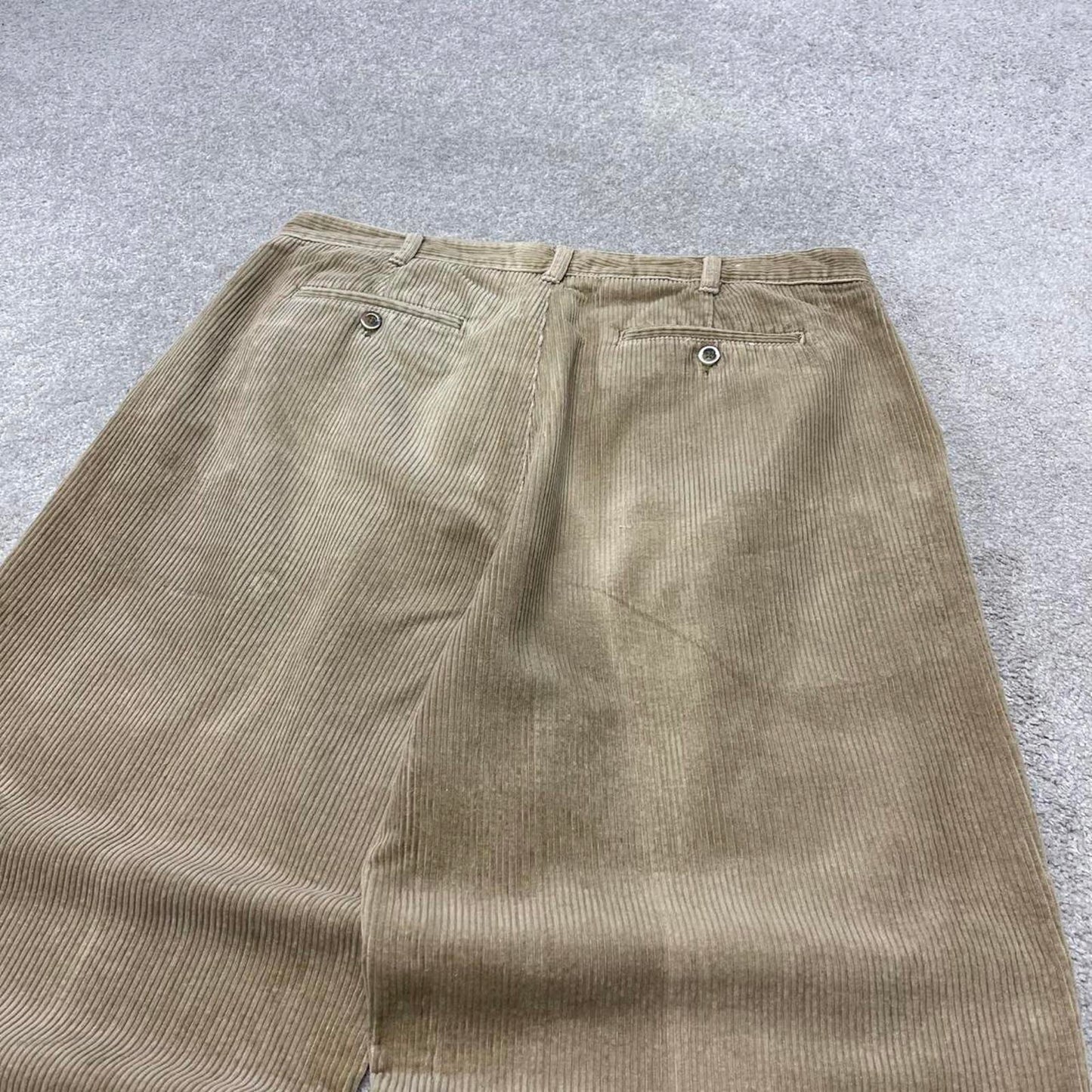 Baggy pleated Croft & Barrow corduroy pants W36L28 beige wide wale jumbo cord trousers 90s skater