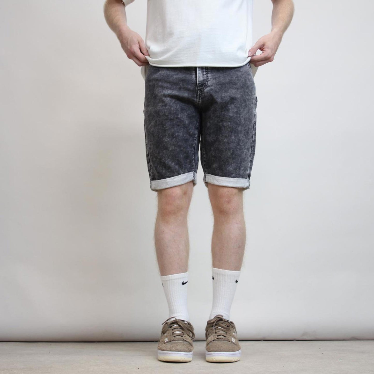 Mens Signature Levi’s shorts W30