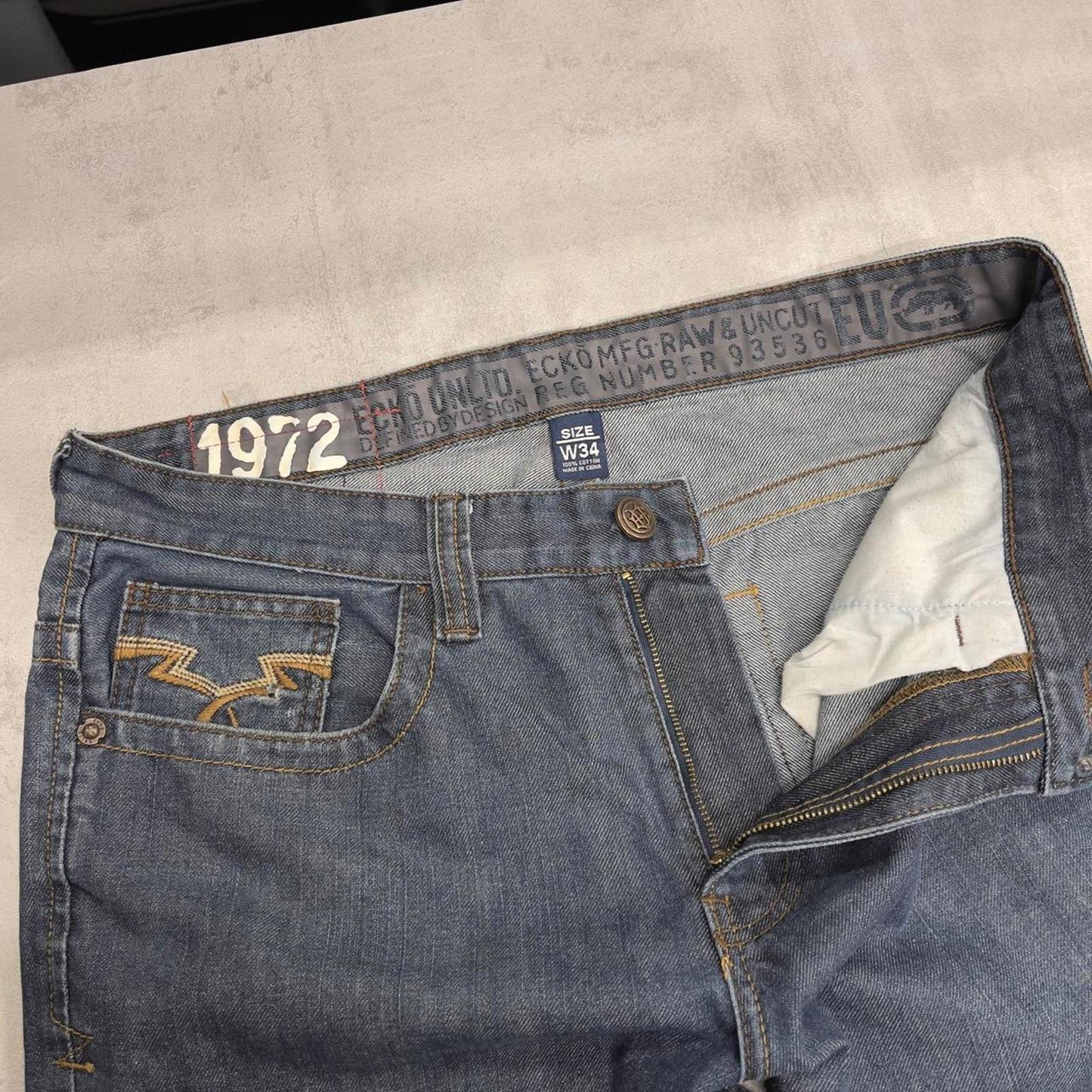 Blue baggy Ecko Unltd jeans W34 L31 loose embroidered y2k style jeans