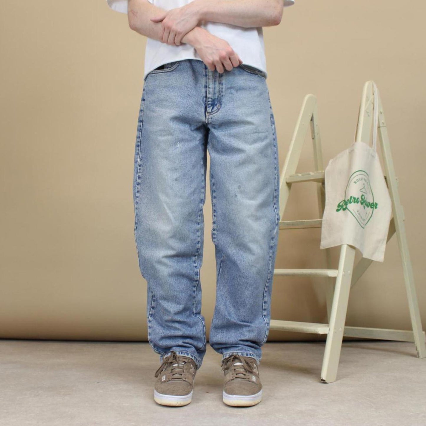 Blue embroidered Pepe Jeans W34L32 y2k style designer denim