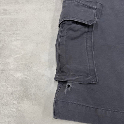 Mens Izod cargo shorts W34